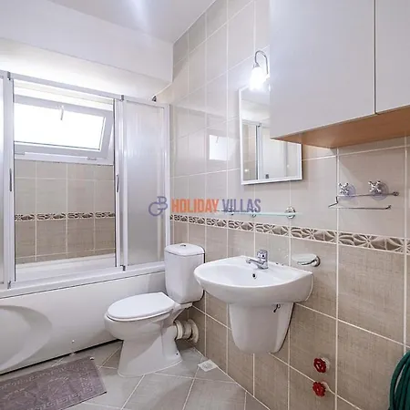 Dolphin Villa וילה *