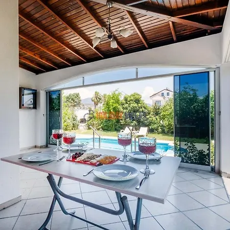Dolphin Villa פאטהיה